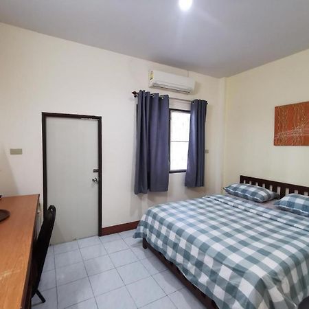 Deejai Hotel Si Racha Luaran gambar