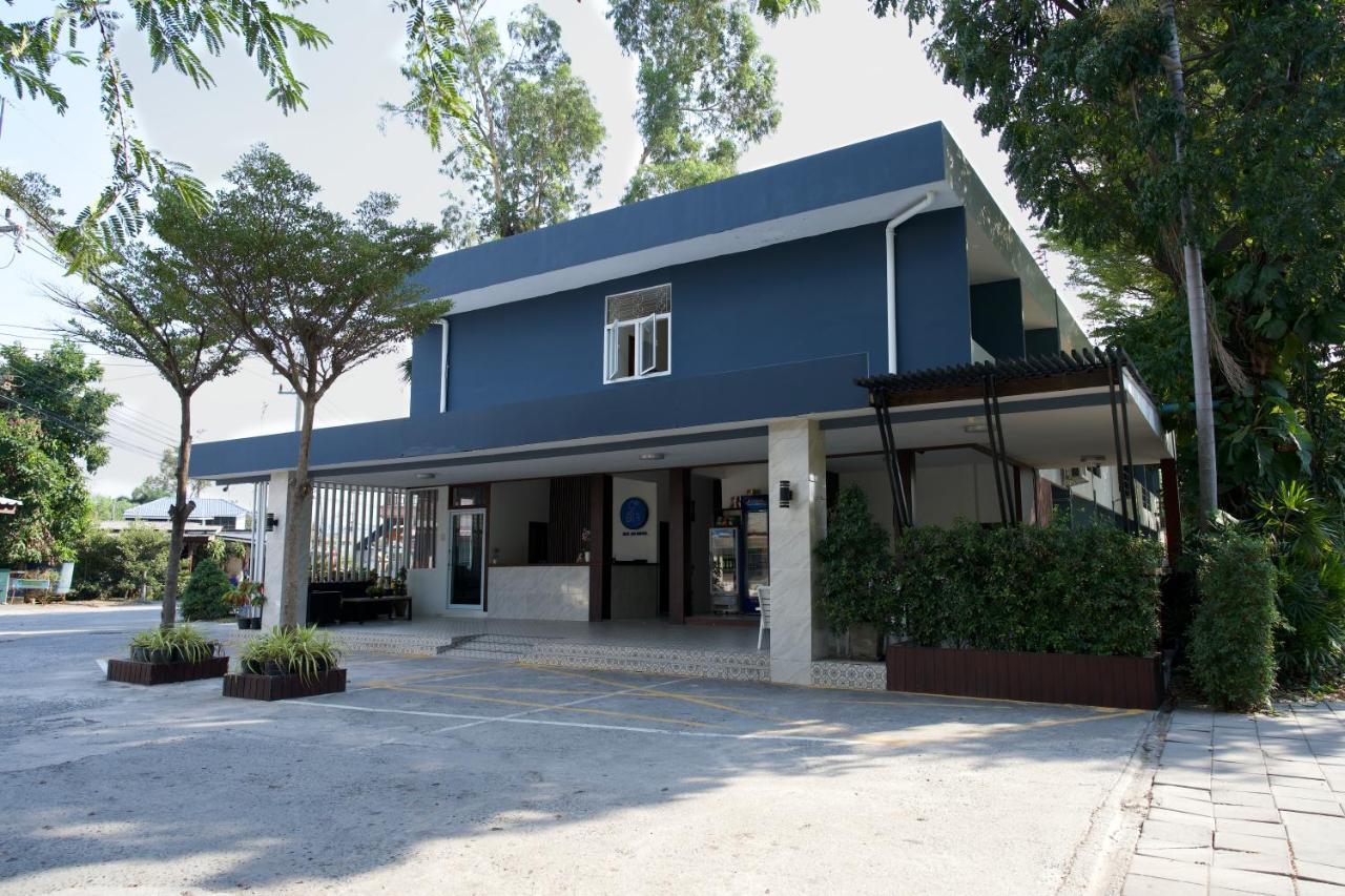 Deejai Hotel Si Racha Luaran gambar